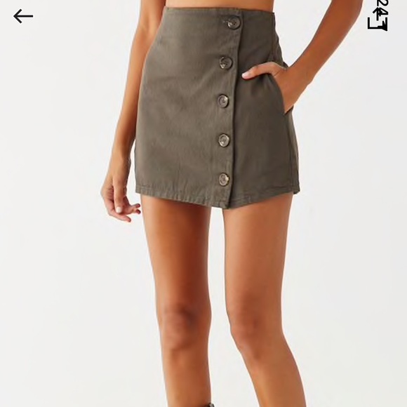 Button front olive green denim skirt - Picture 3 of 5